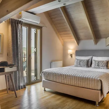 Grand View Maisonette ארגוסטולי