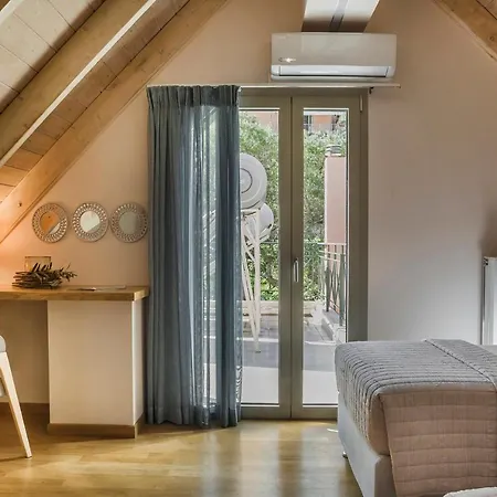 Grand View Maisonette Аргостолион